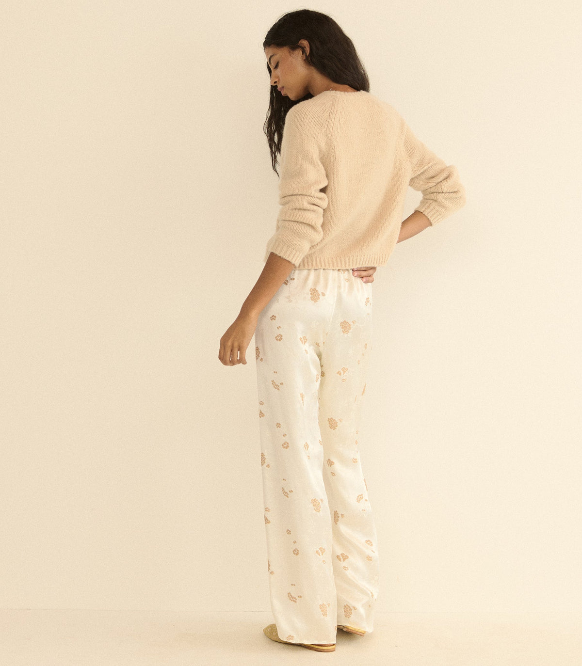 DARCY CARDIGAN -- ALMONDINE