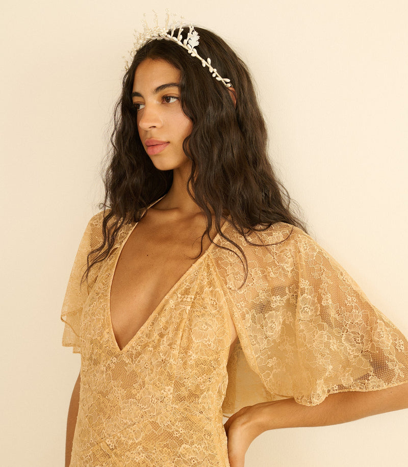FAYE TIARA -- ANTIQUE PEARL