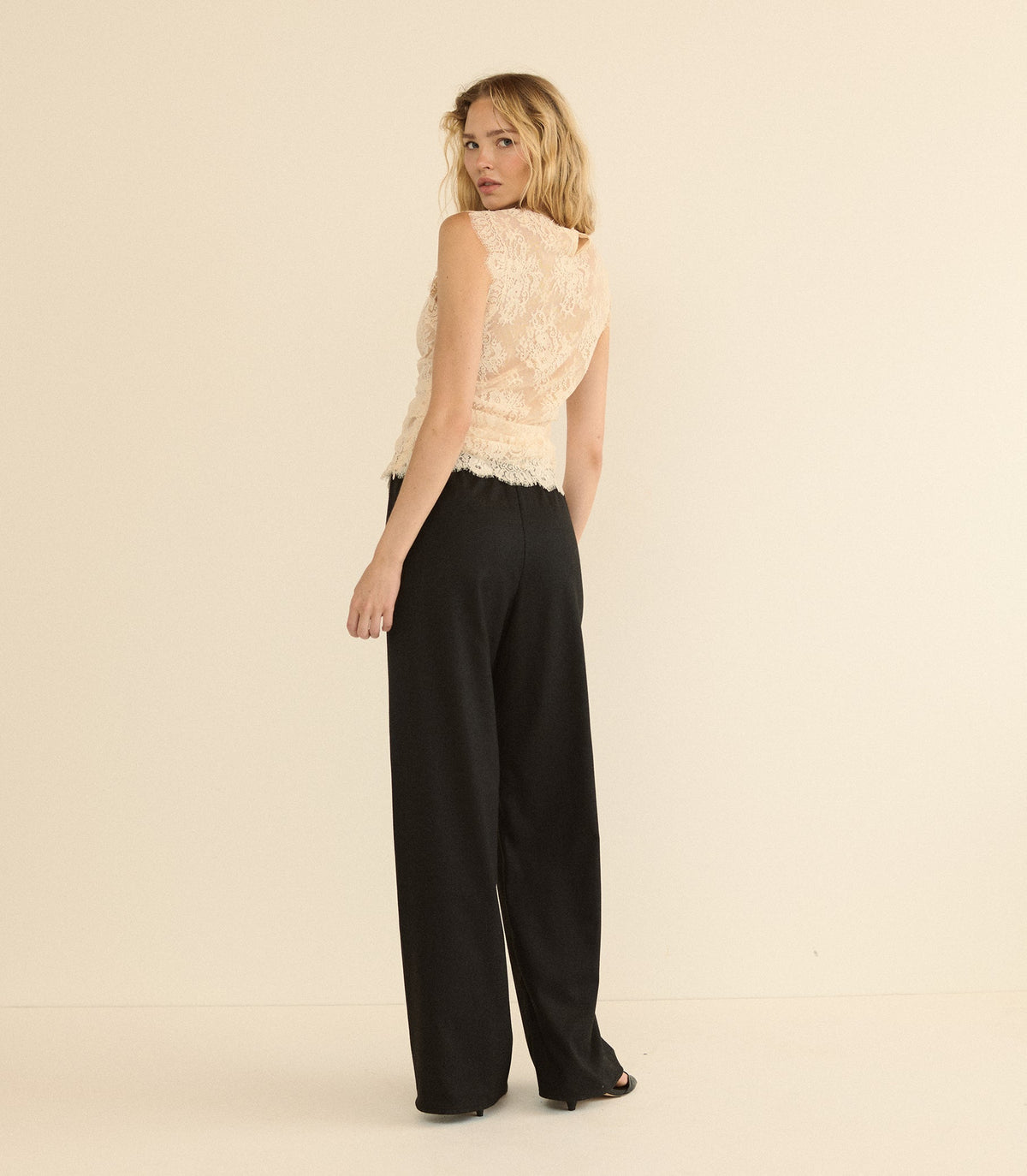 LAVONA PANT -- DARK CHARCOAL